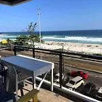 Paraiso Na Praia Do Pepe